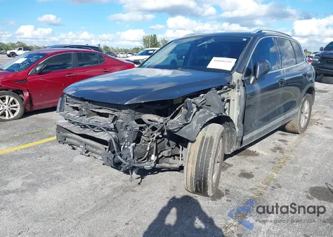 2016 Volkswagen Touareg Vr6 Sport z USA, uszkodzony, nr VIN WVGEF9BP5GD012386